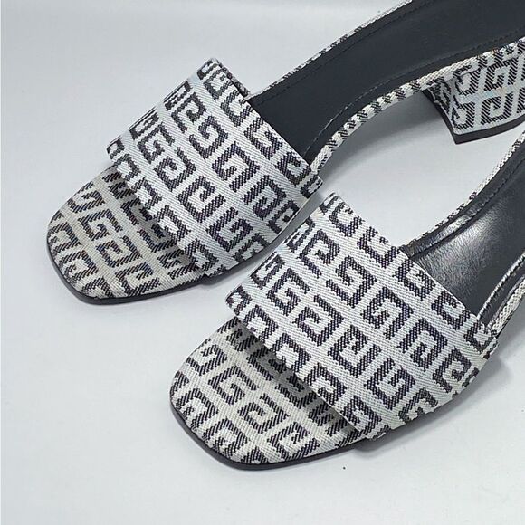 Givenchy 4G Heel Mule Sandals size 39.5 - Picture 2 of 13